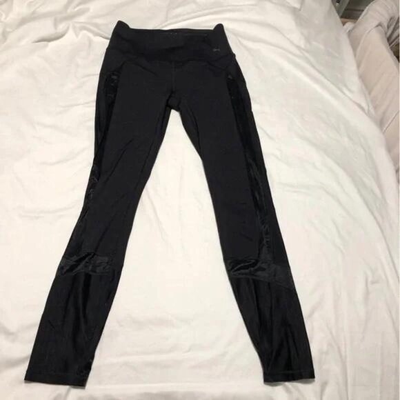 Puma Workout Leggings Black High Waist Pocket Compression Athleisure Size Small - Picture 4 of 6